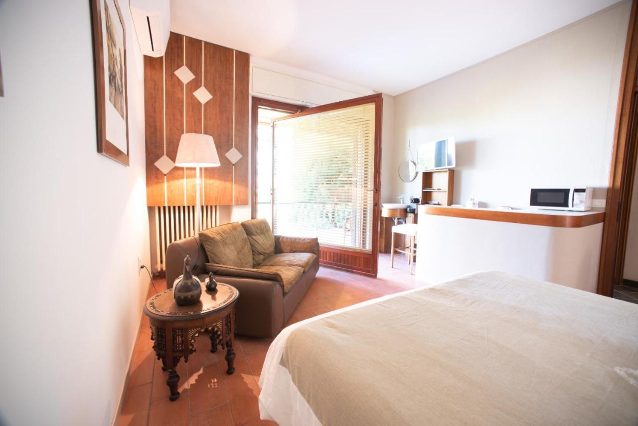 סומה לומברדו B&B Parco Antico מראה חיצוני תמונה